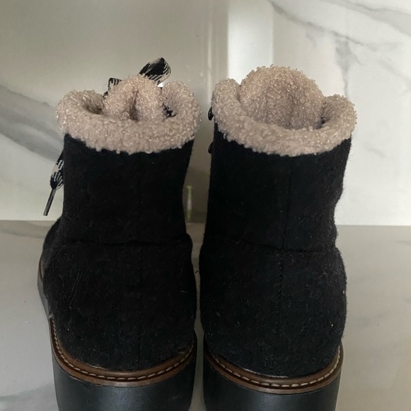 Dr. scholl’s gray fabric & faux fur ankle boots size 9.5 - Picture 4 of 8